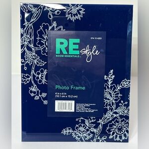 Room Essentials Style Glass‎ Free Standing Floral Blue Photo Frame 4"x6" Photo